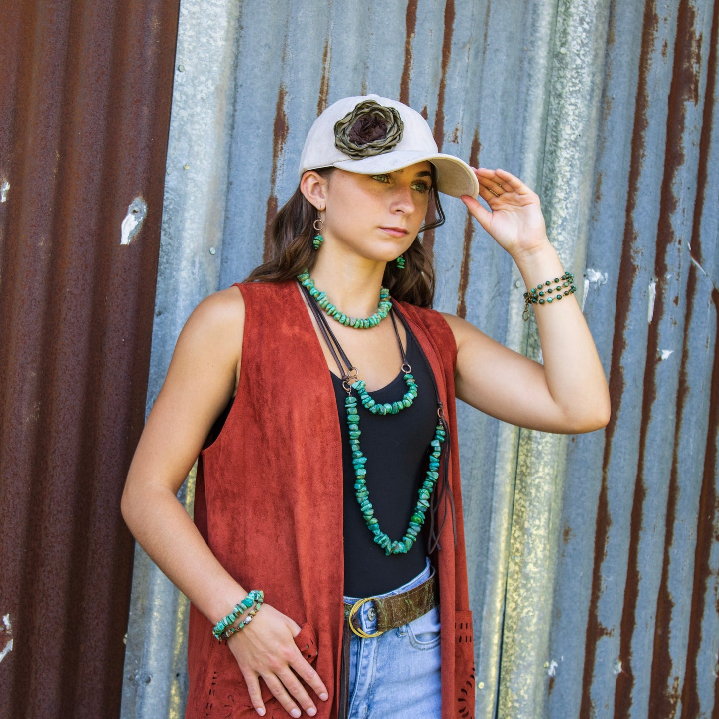 Natural Turquoise with Leather Cord Necklace 250v