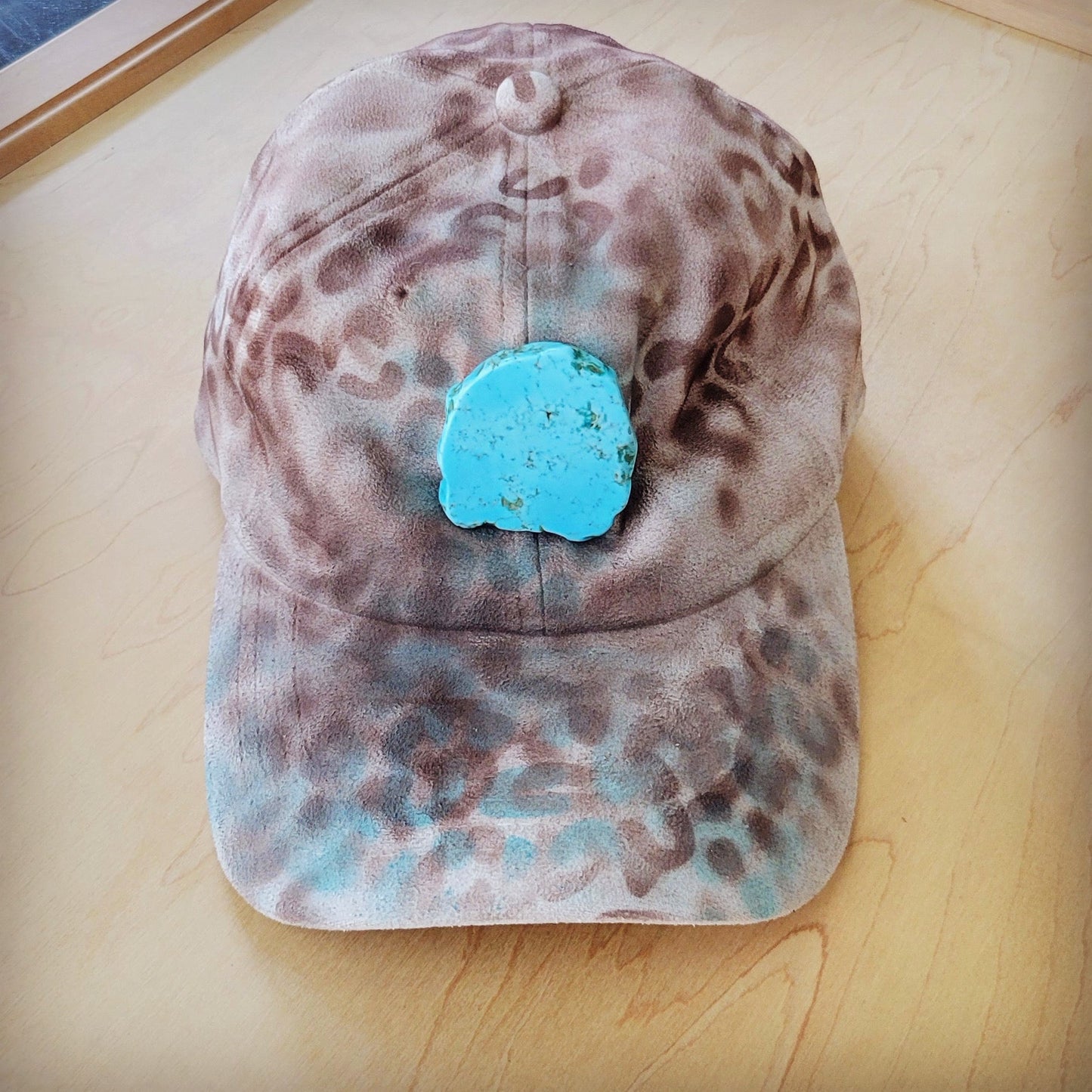 Hand-Painted Leopard Suede Baseball Cap w/ Turquoise-Ivory 986m