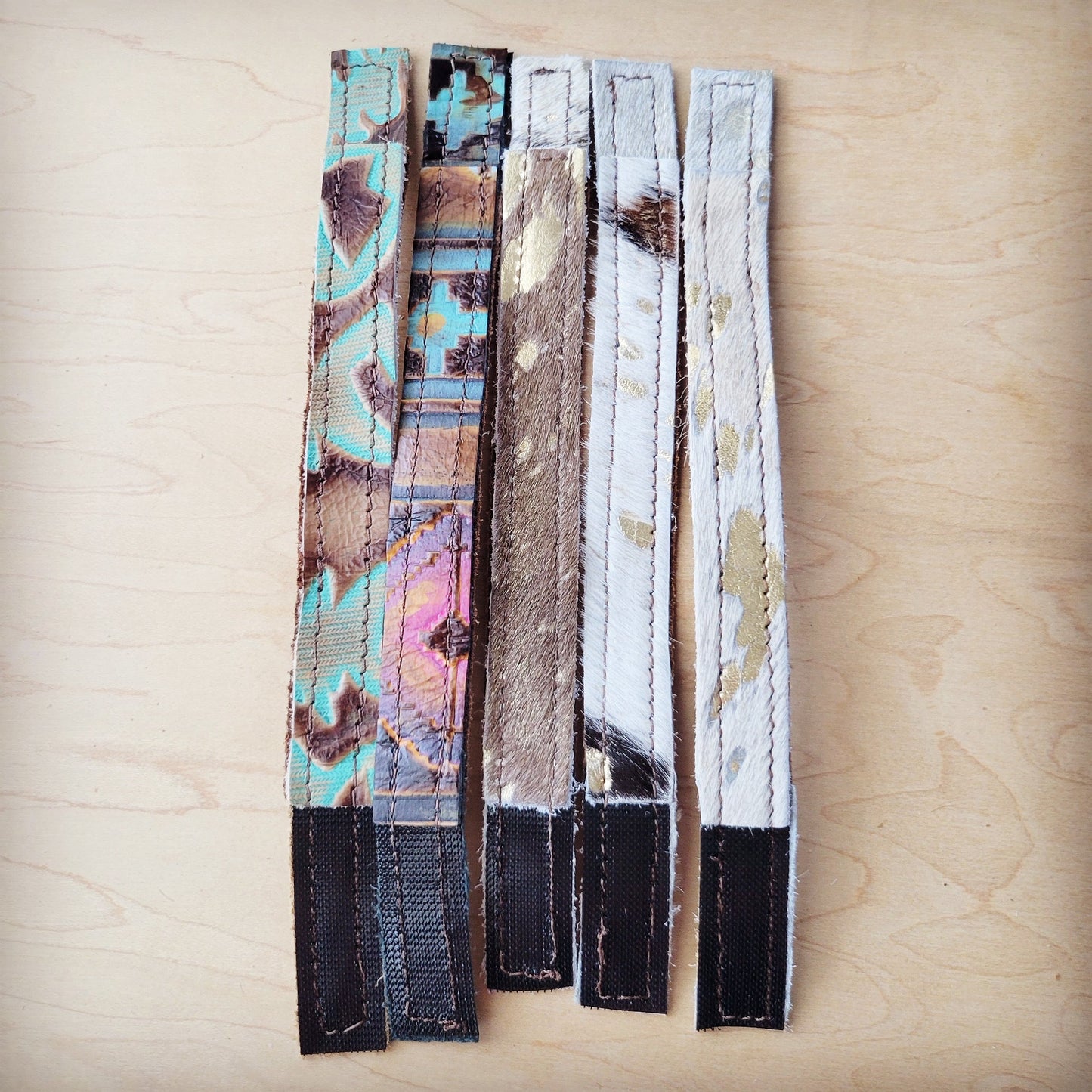 **Narrow Genuine Leather Cuff w/ Velcro Closure 001ot