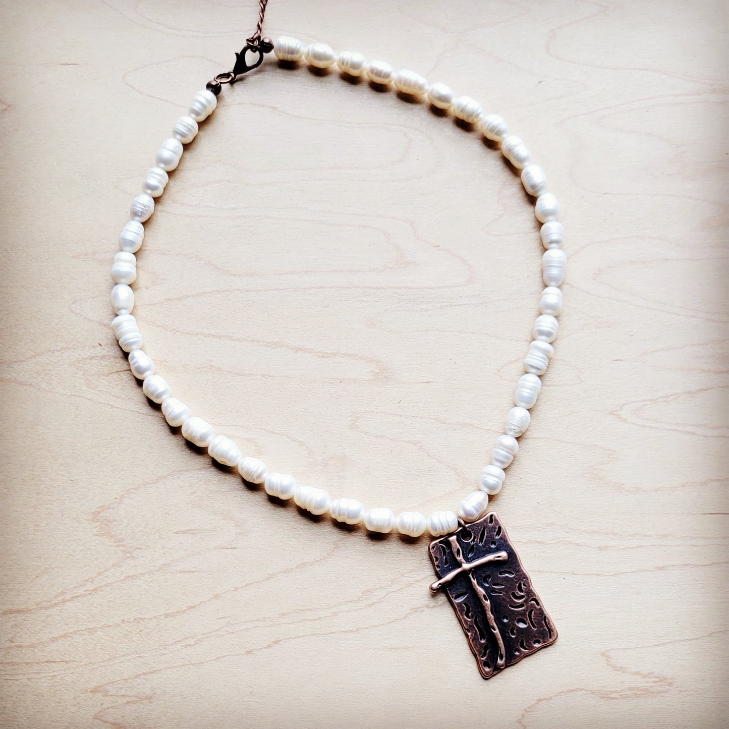 Freshwater Pearl Collar Necklace w/ Copper Cross Pendant 259z