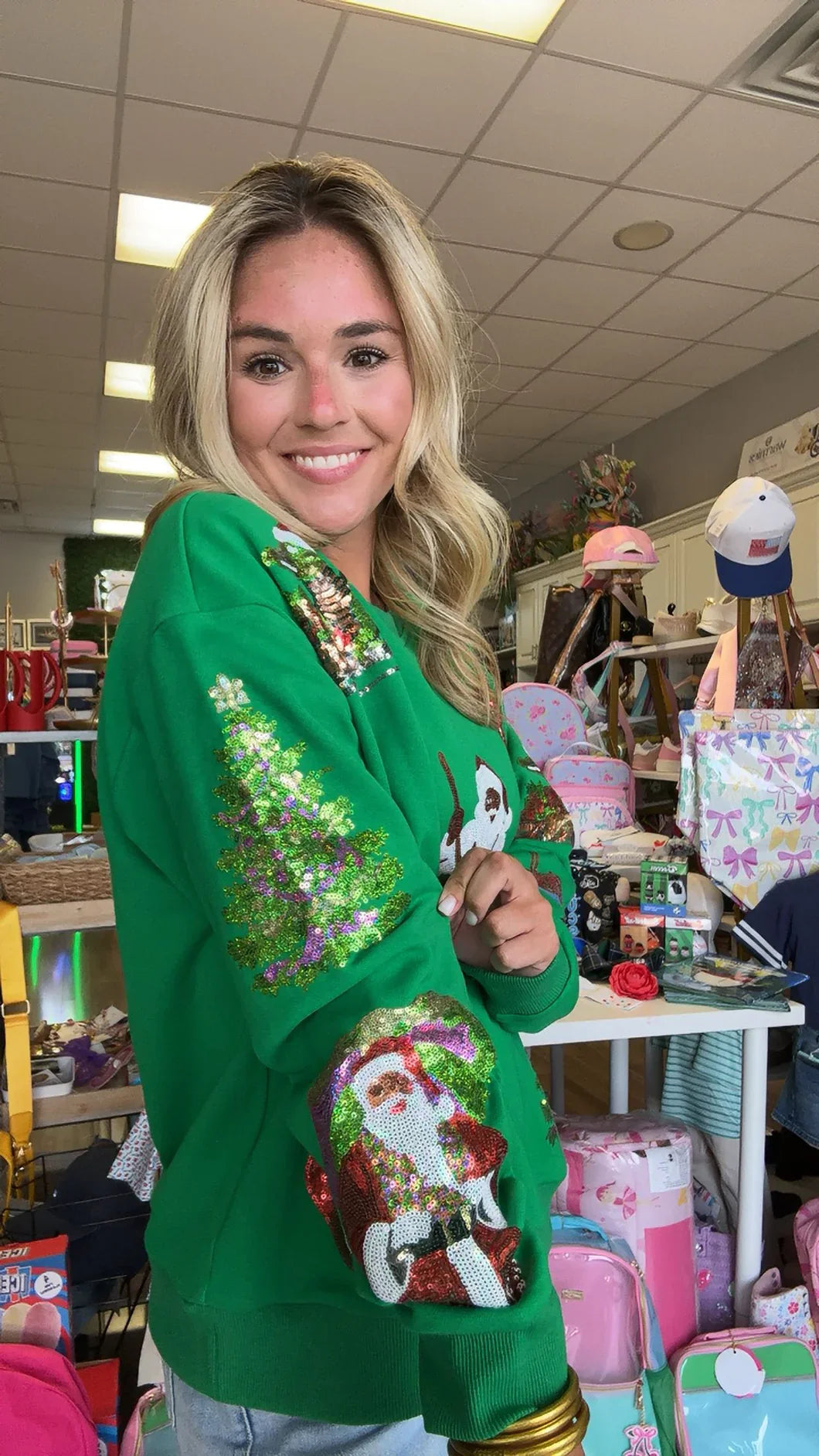 Preorder 11/5 : Cajun Santa Pullover