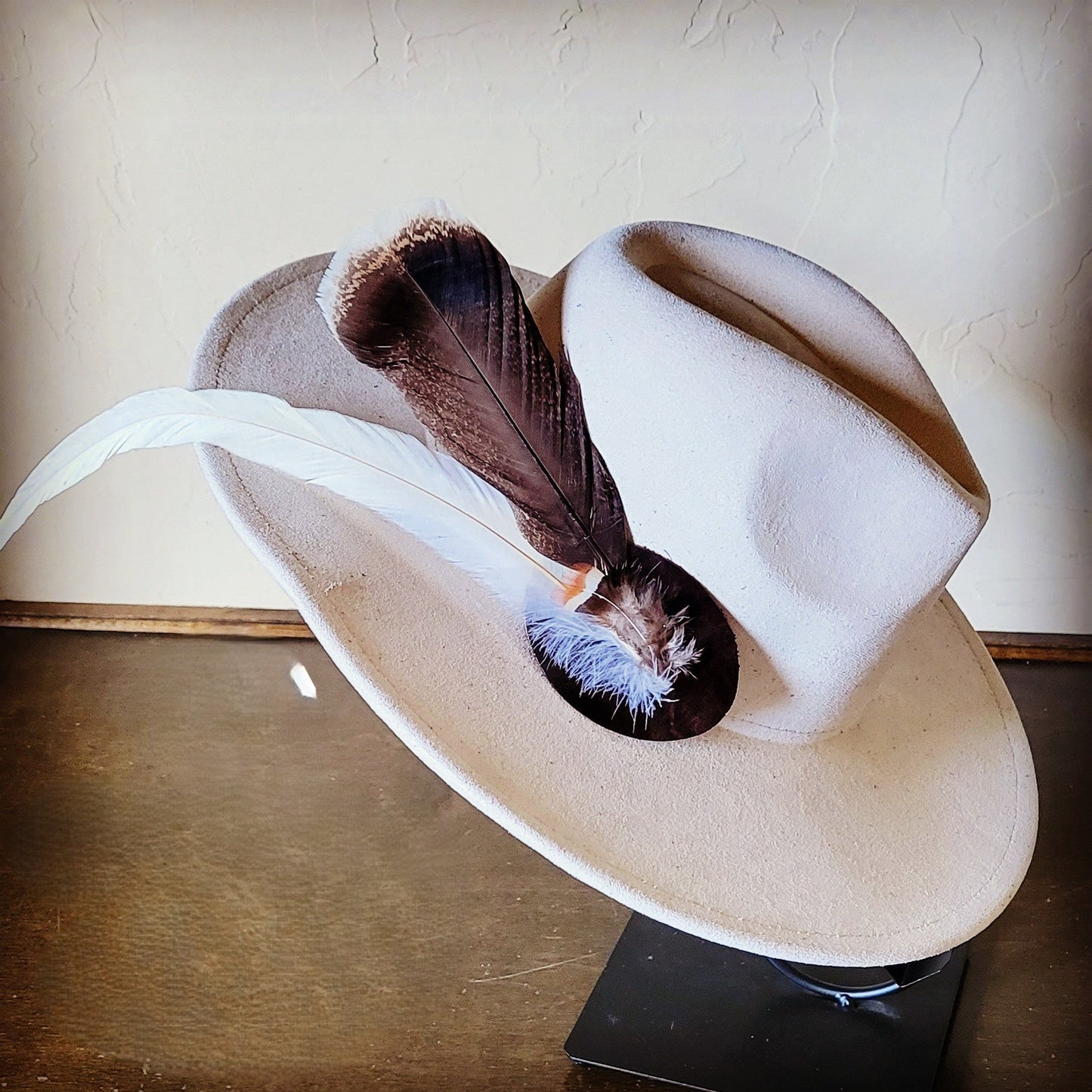 Boho Western Hat w/ Feather Tie Hat Band-Bone 982m
