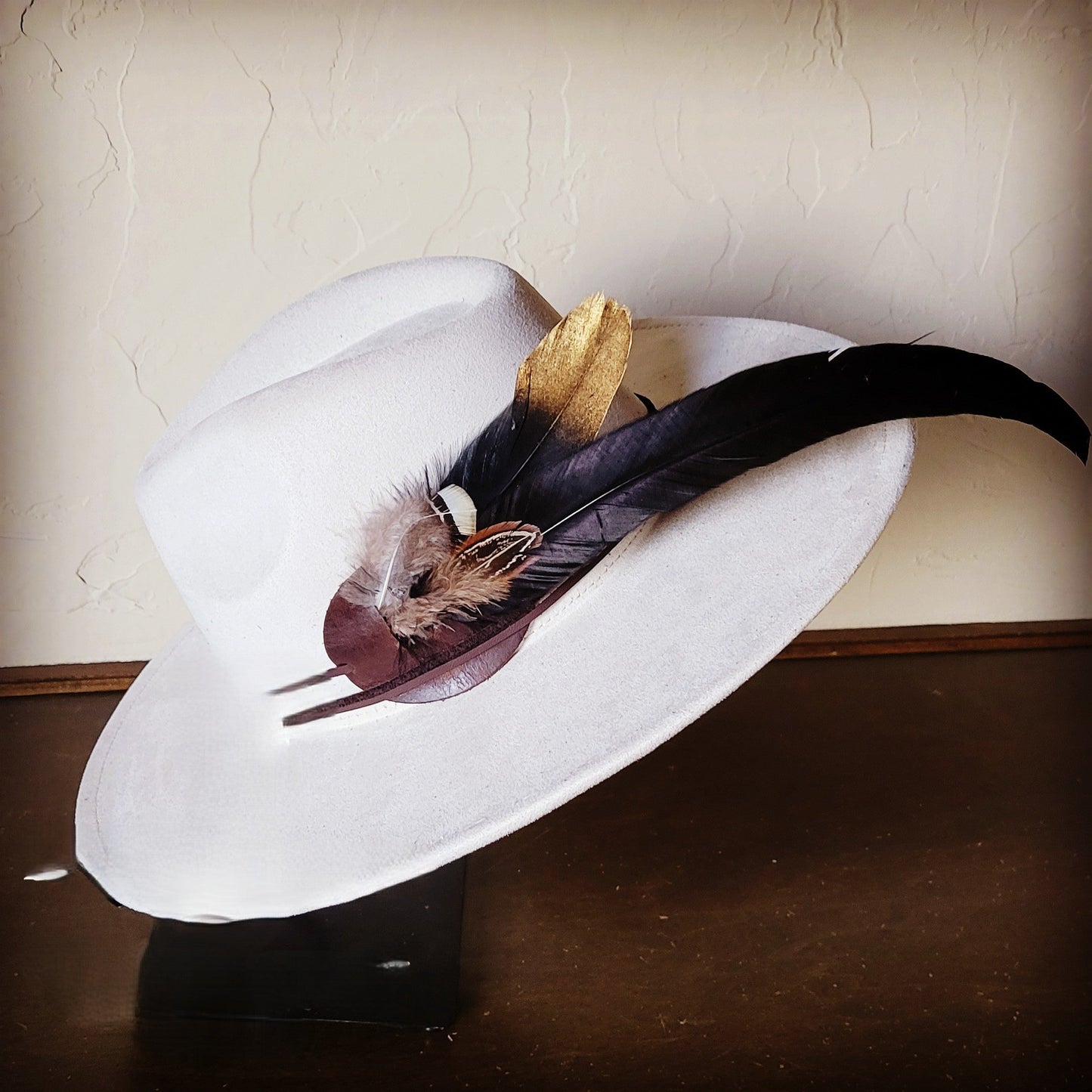 Boho Western Hat w/ Feather Tie Hat Band-Bone 982m