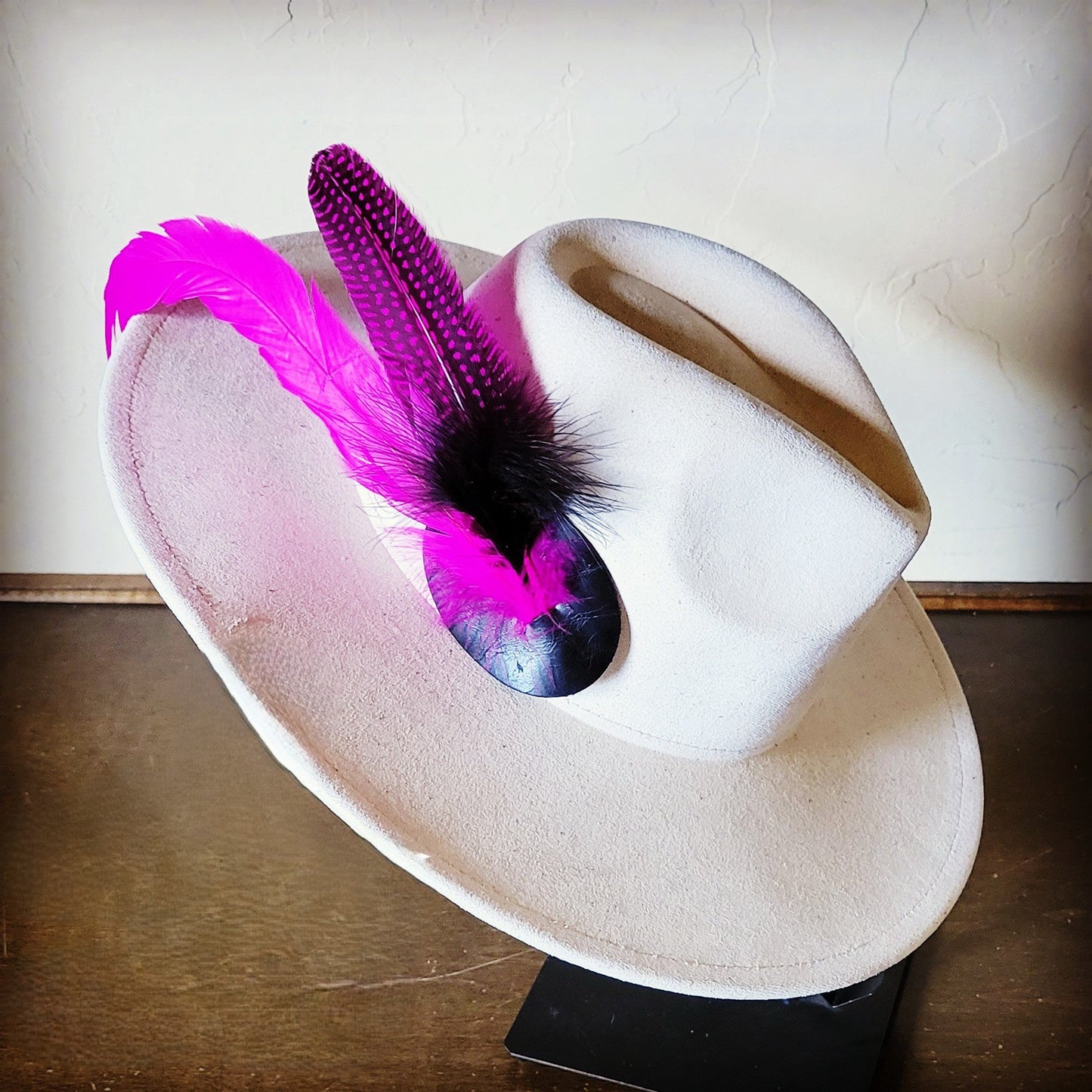 Boho Western Hat w/ Feather Tie Hat Band-Bone 982m