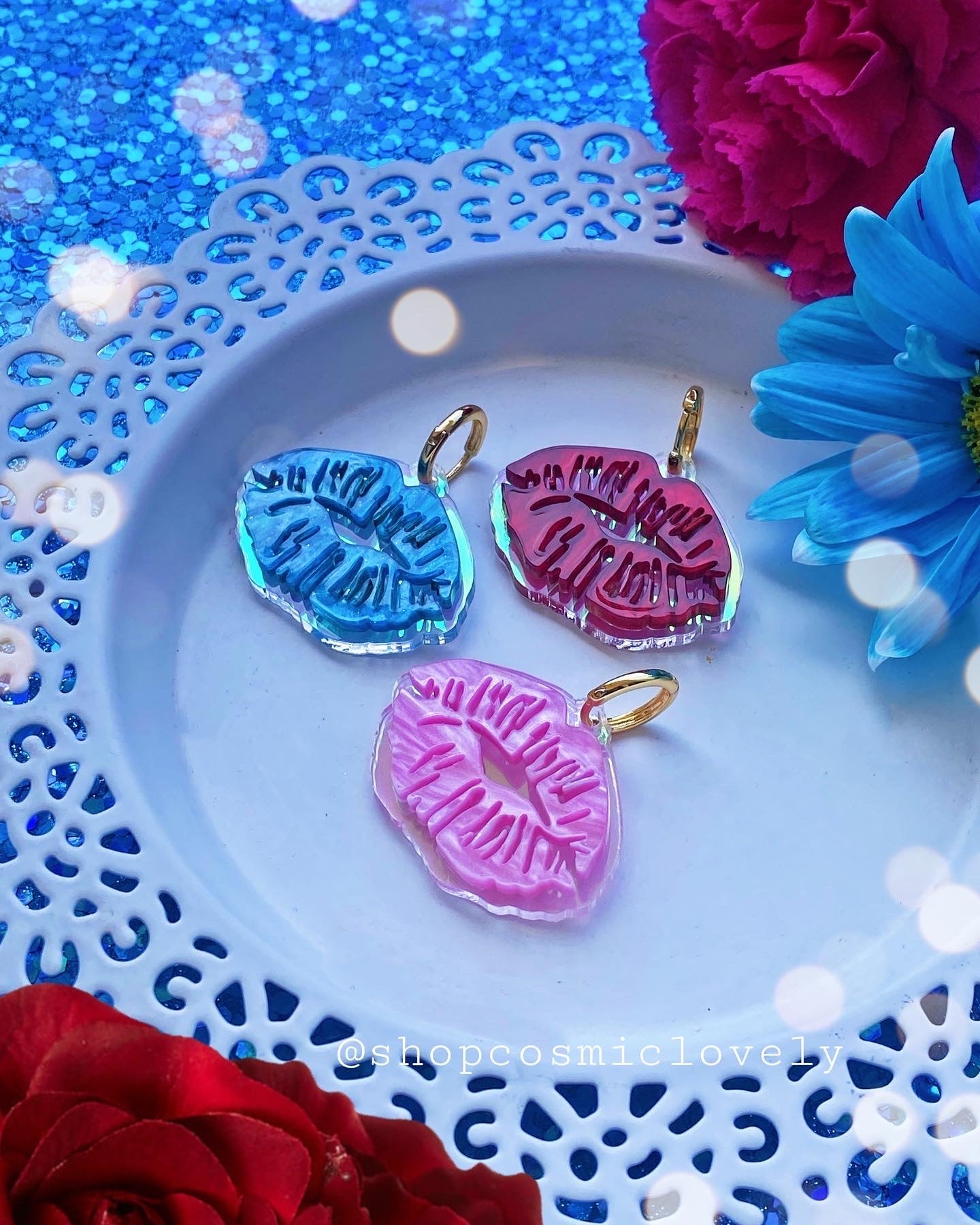 KISSES Earrings