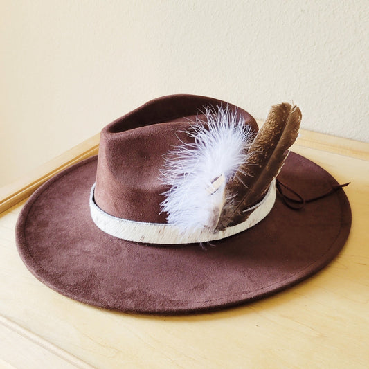 Speckled Hair on Hide Leather Hat Band w/ Feather Accents 952o
