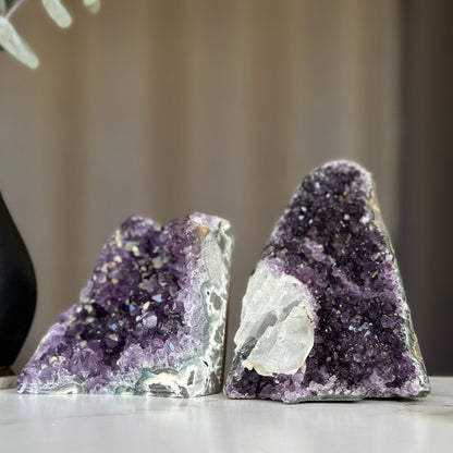 Colorful crystal amethyst set with 2 pieces, deep purple and calcite formations