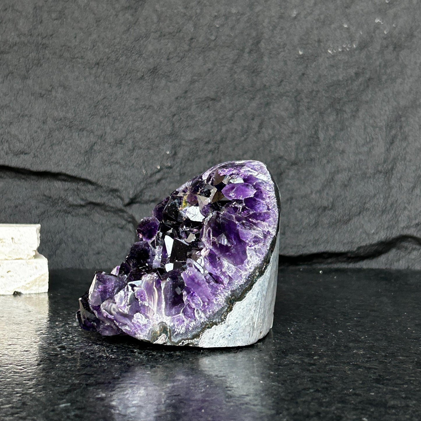 Large crystals (2 Lb) Amethyst geode with Agate formations