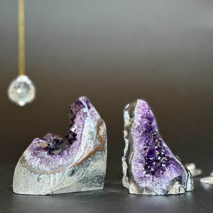 AAA grade amethyst crystals set, amethysts clusters with agate, Uruguayan top quality amethysts