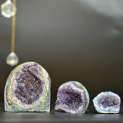 3 pieces lot Amethyst Crystals, Small Amethysts SET, polished crystals with agate layers at edges