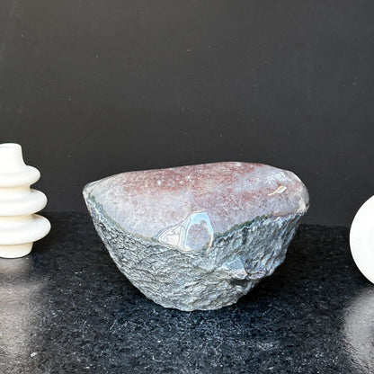 Amethyst gemstone, amethyst and quartz geode