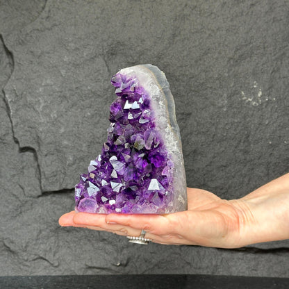 Amethyst Cut Base Crystal, Quartz Geodes, AAA Grade, Amethyst Free Standing Crystal