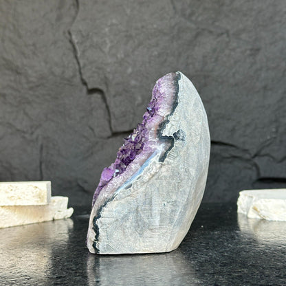 Decorating with crystals, amethyst flame