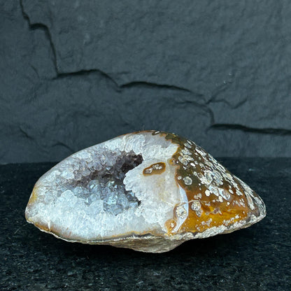 Natural Quartz Stone Geode, Flat Geode with Agate formations, Uruguayan Cave