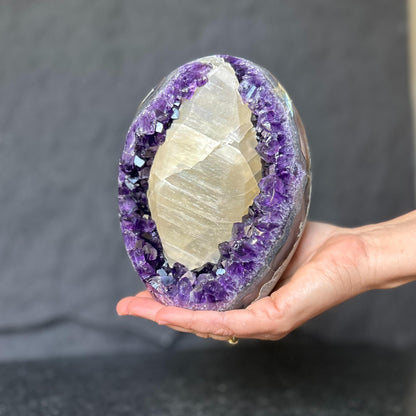 Rare Find Crystal Formations, Amethyst Geode with calcite and agate, piece for collectors