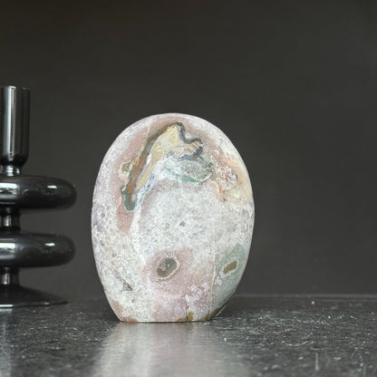 Amethyst Cave, Crystal Quartz Geode Stone, Natural Specimen Egg-Shaped