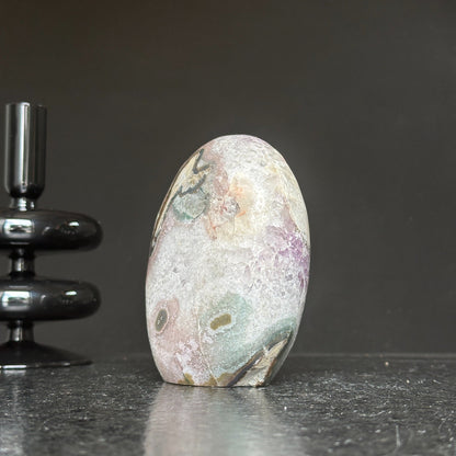 Amethyst Cave, Crystal Quartz Geode Stone, Natural Specimen Egg-Shaped