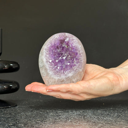 Incredible Deep Purple Amethyst Stone, Egg shaped crystal piece, AAA amethyst quality Oval Full polished Crystal