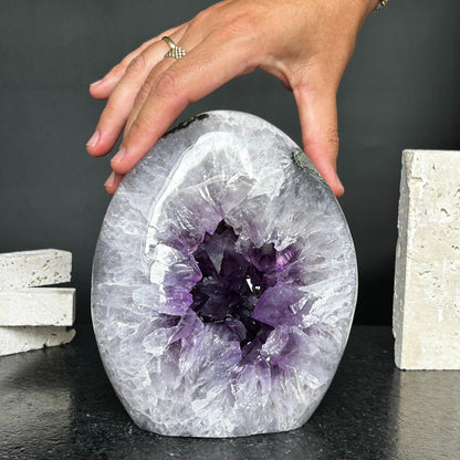 High Quality Amethyst Geode, Statement piece for collectors, Large Cave Egg shaped, polished stone, Stunning decor AAA Crystal