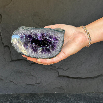Large crystal amethyst