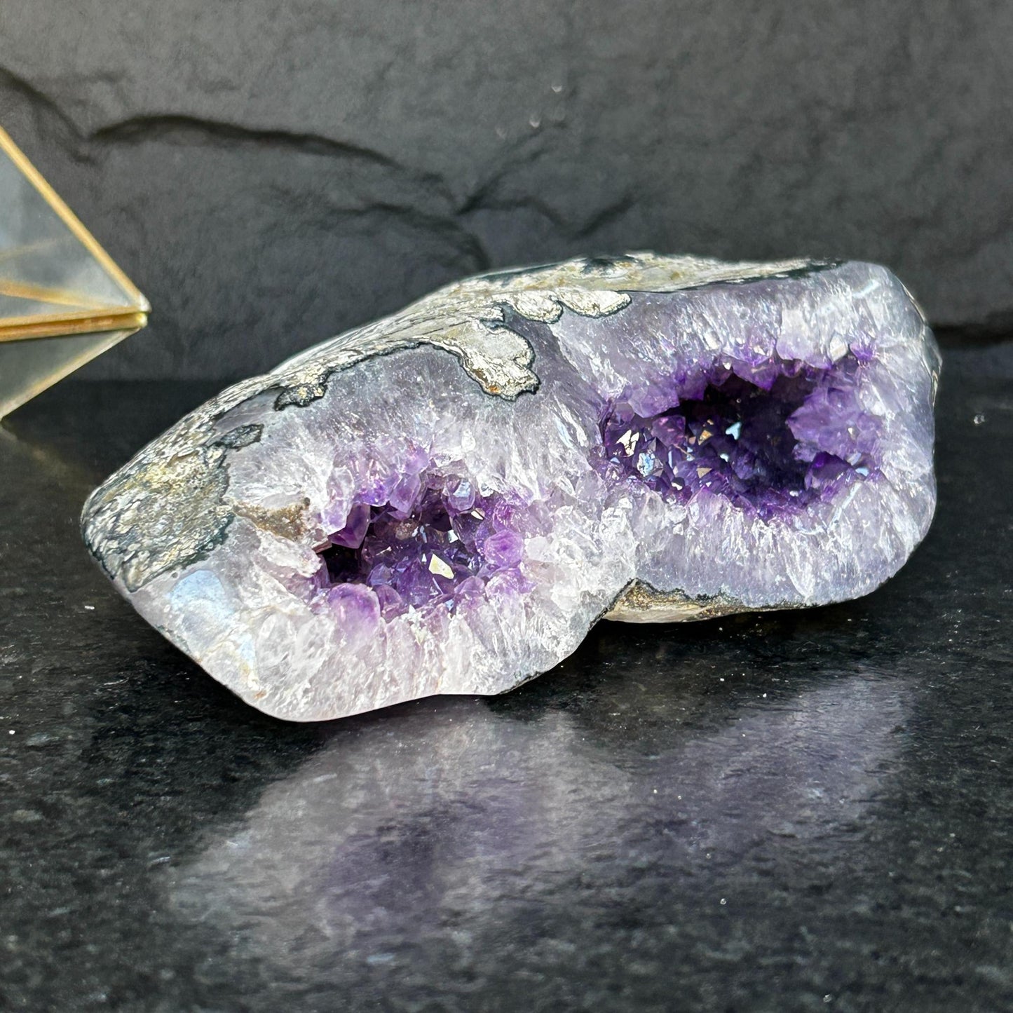 Amethyst and Agate Geode Cave, Large Cave shaped, wonderful piece for collectors, Full polished, Stunning decor Crystal