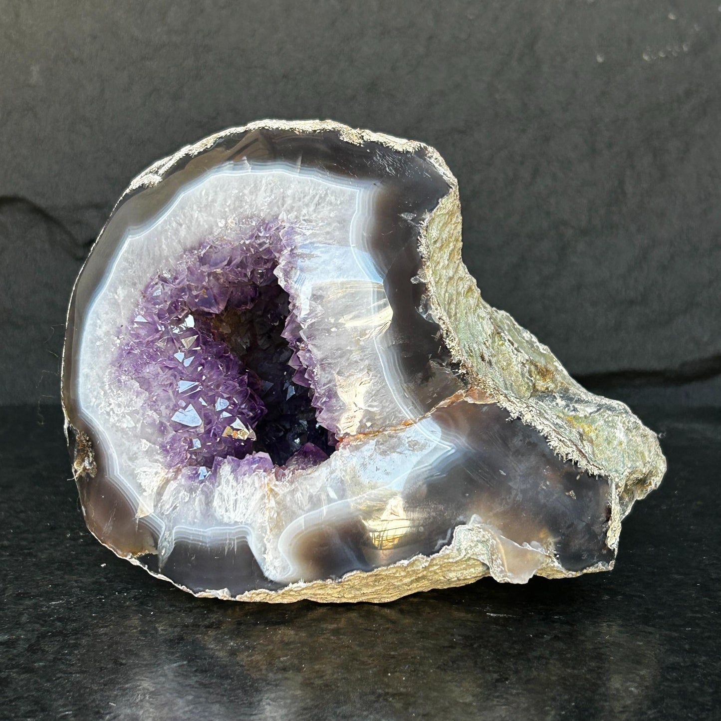 Amethyst Geode, Crystal from Uruguay, Extra Large amethyst, Anxiety Crystals with incredible agate edges
