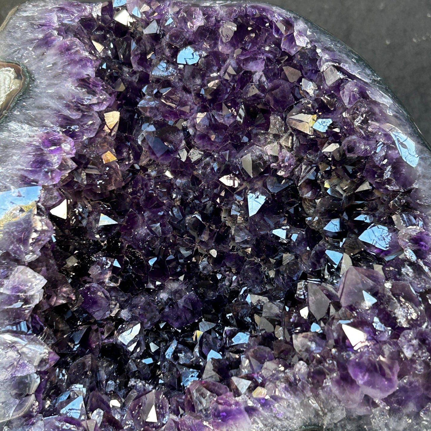 Unique Premium quality Amethyst, Geode cave amethyst 9 inches