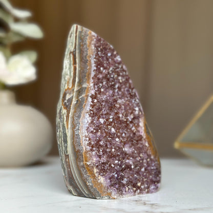 Semiprecious amethyst stone, amethyst flame