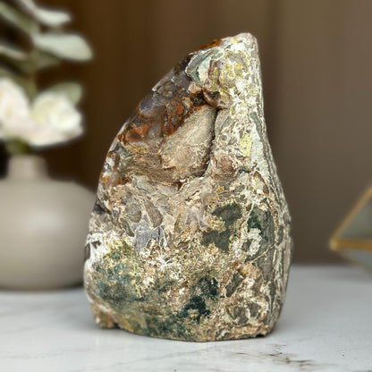 Semiprecious amethyst stone, amethyst flame