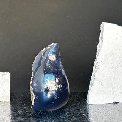 Geode crystal decor, agate flame