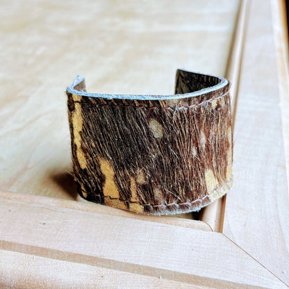 **Wide Leather Cuff w/ Adjustable Tie-Dark Metallic 001oh