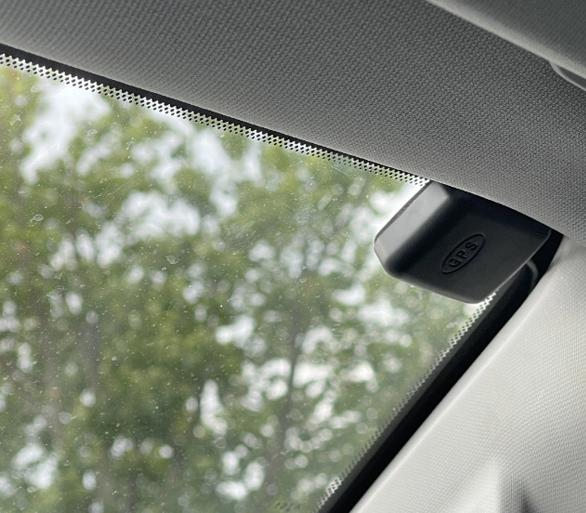 GPS Antenna with AUX Plug