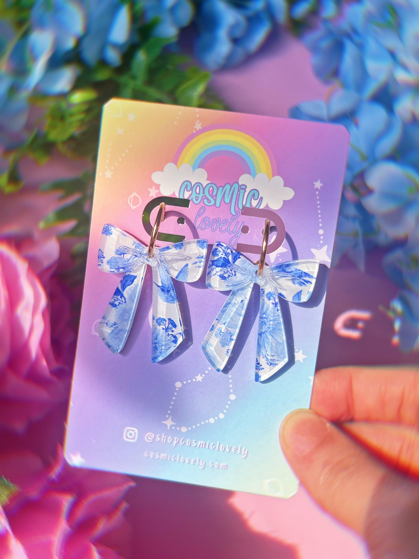 Chinoiserie Small Coquette Bow Earrings