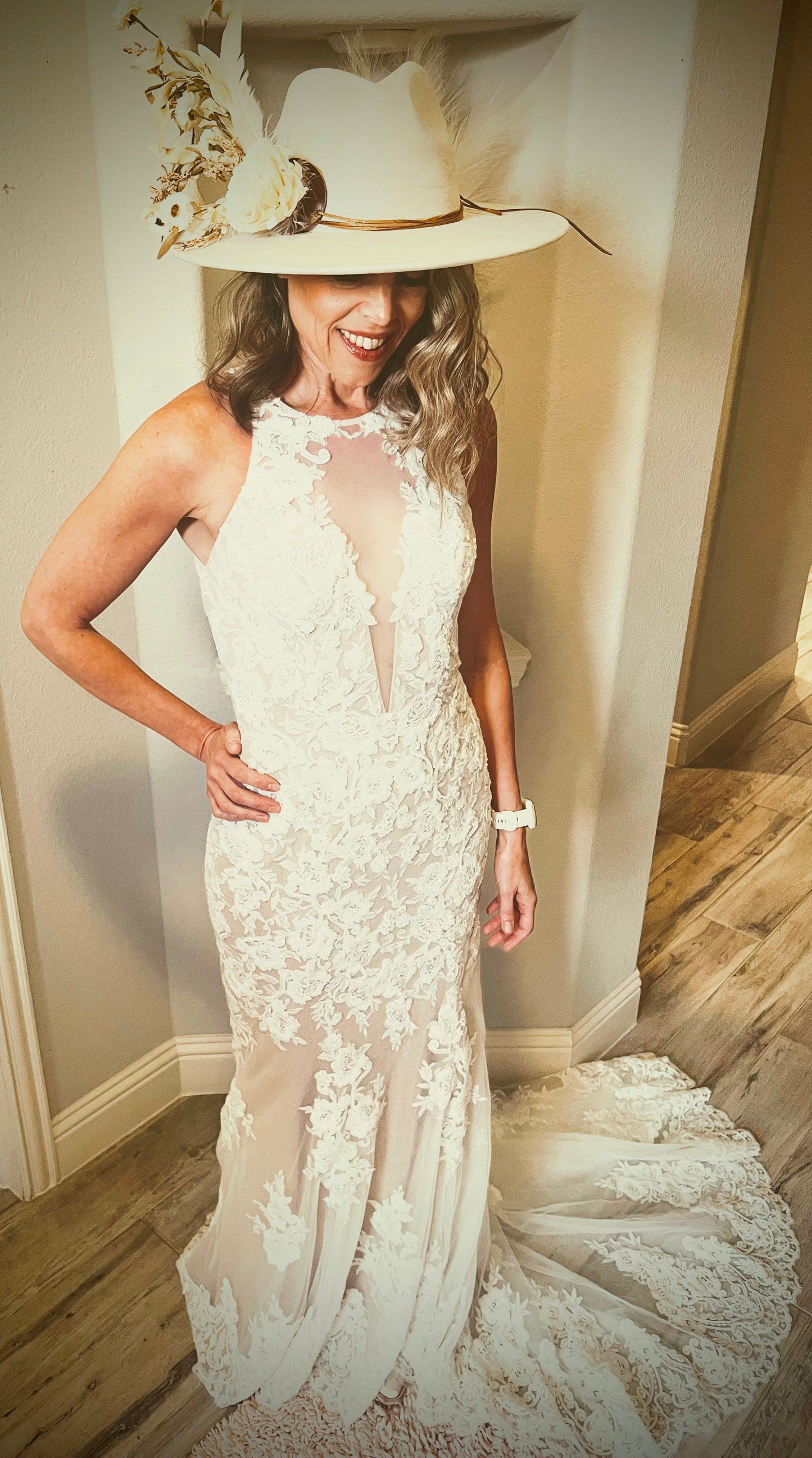 Boho Western Wedding Floral & Feather Bridsmaid Hat in Brown 984n