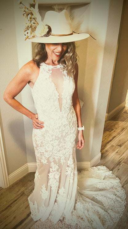 Boho Western Wedding Floral & Feather Bridsmaid Hat in Brown 984n