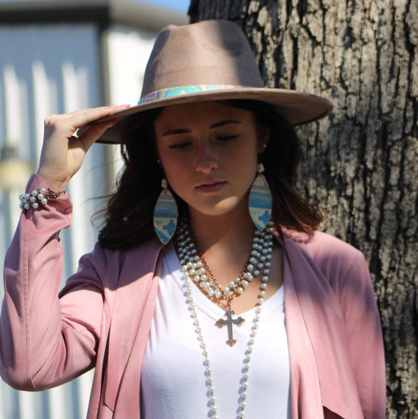 **Leather Oval Earrings in Pastel Navajo w/ Turquoise Accent 224s