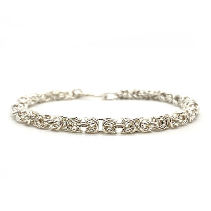Delicate Byzantine Chainmaille Bracelet in Silver