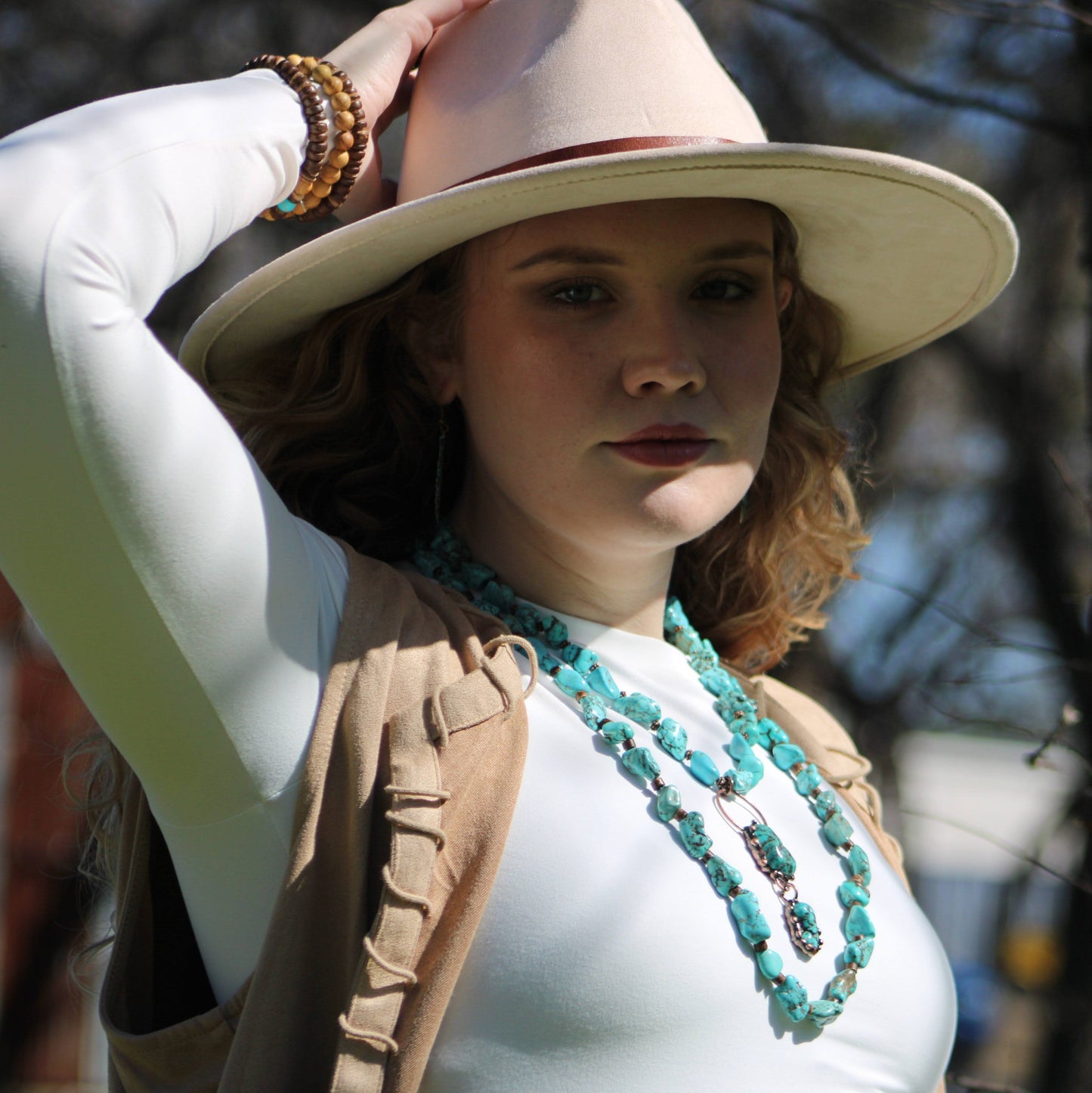 Blue Turquoise Necklace w/ Soldered Turquoise Pendant 259j