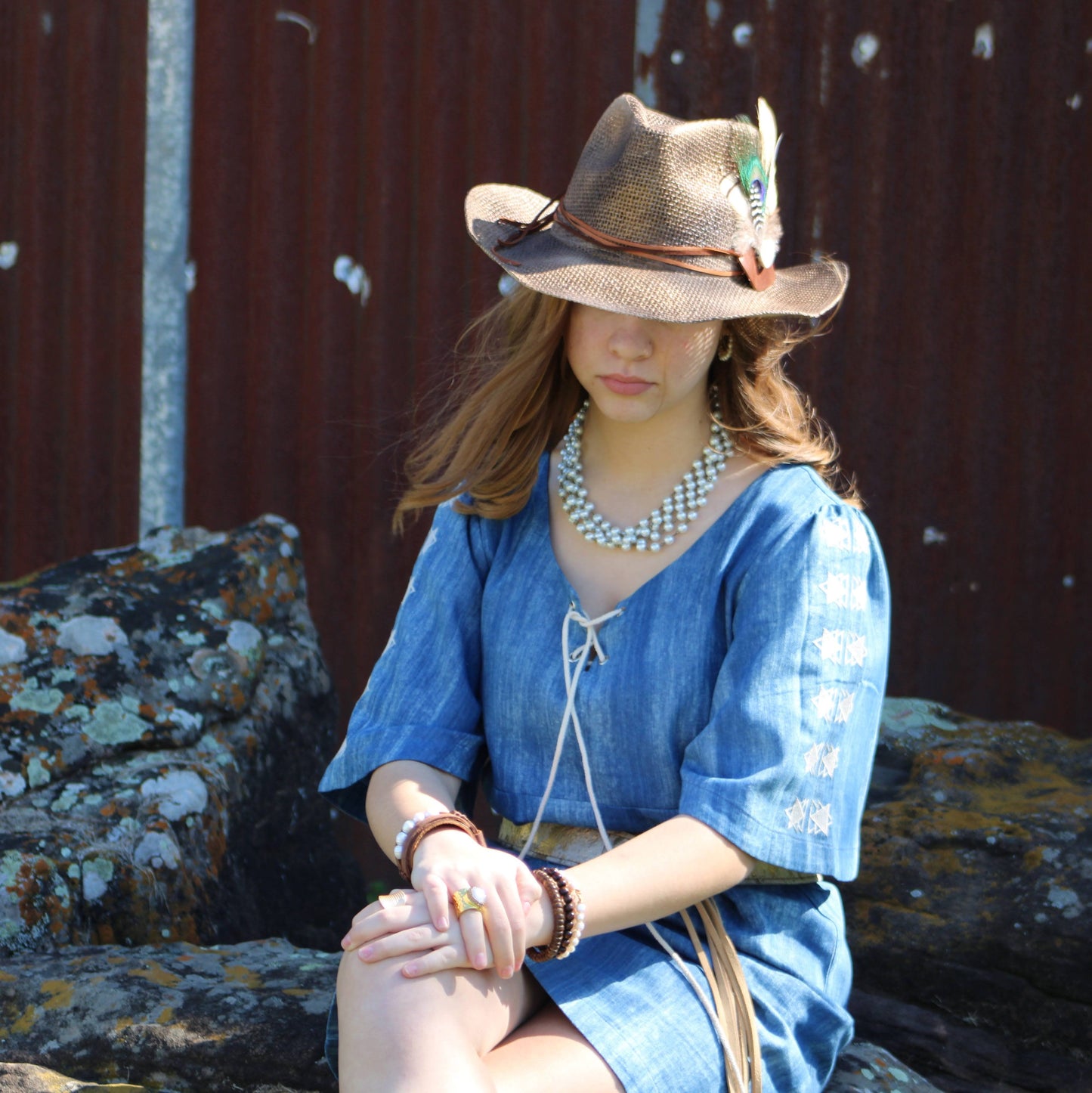 Five Strand Glass Pearl Collar-Length Necklace 257h