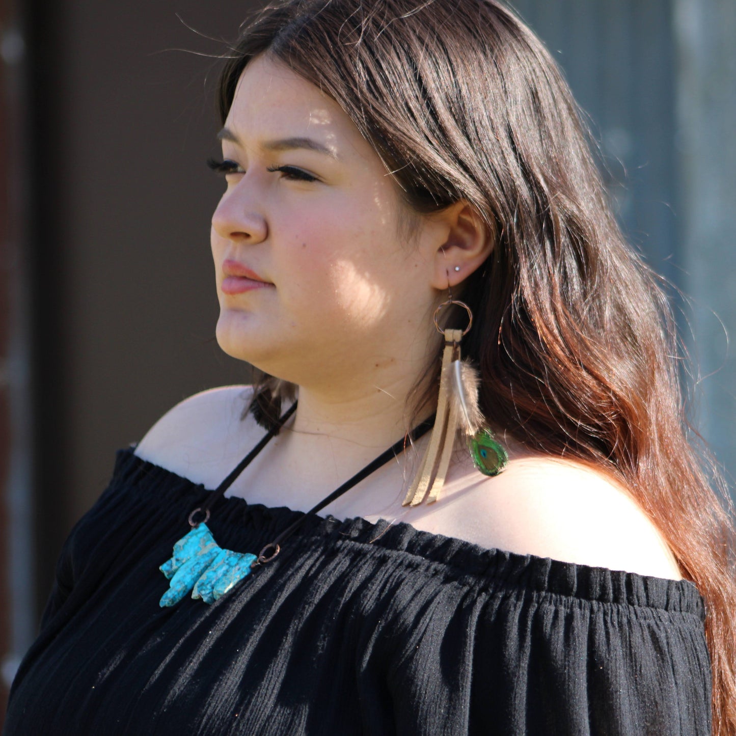 Bone Deer Skin Leather Tassel Earring Peacock Feather 219k