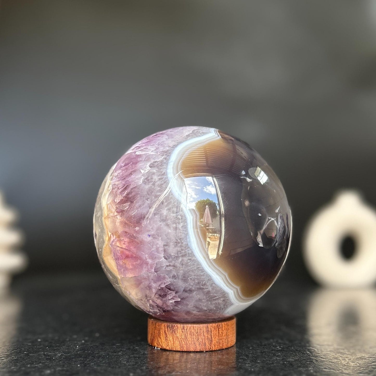 Amethyst gem, Geode decor