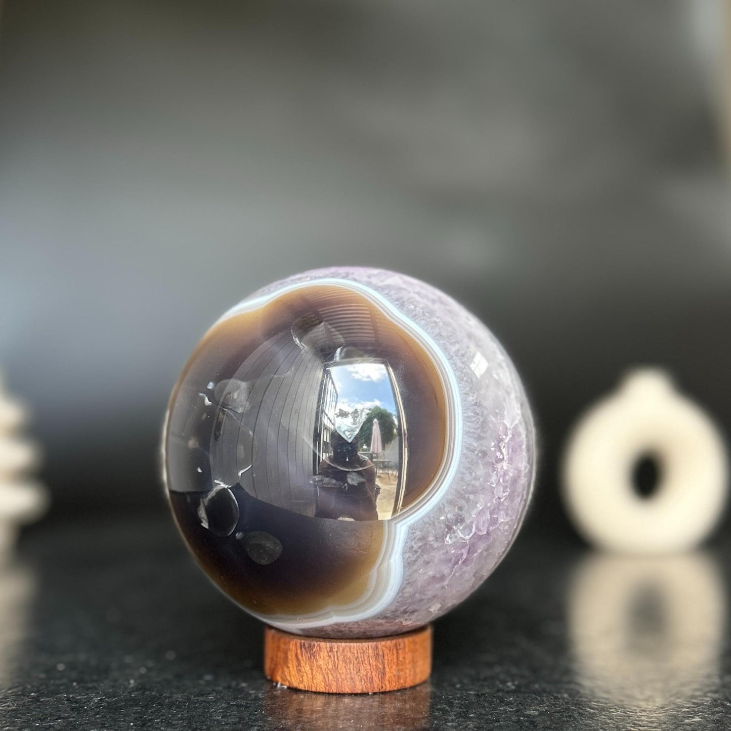 Amethyst gem, Geode decor