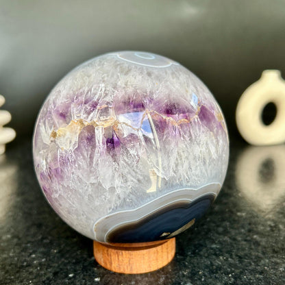 Largest amethyst geode