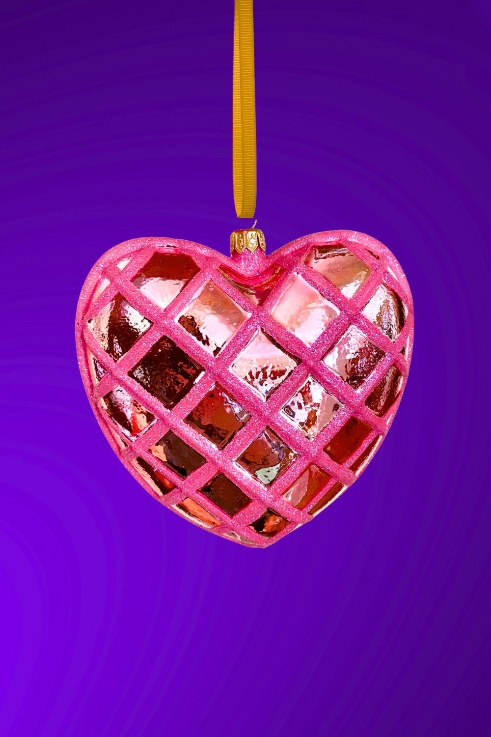 Rose Royale Heart Polish Glass Ornament