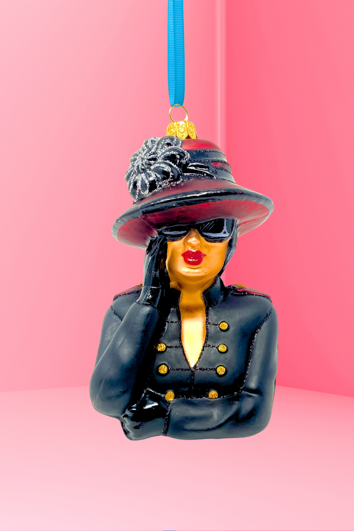 Coco Polish Glass Christmas Ornament (Black)