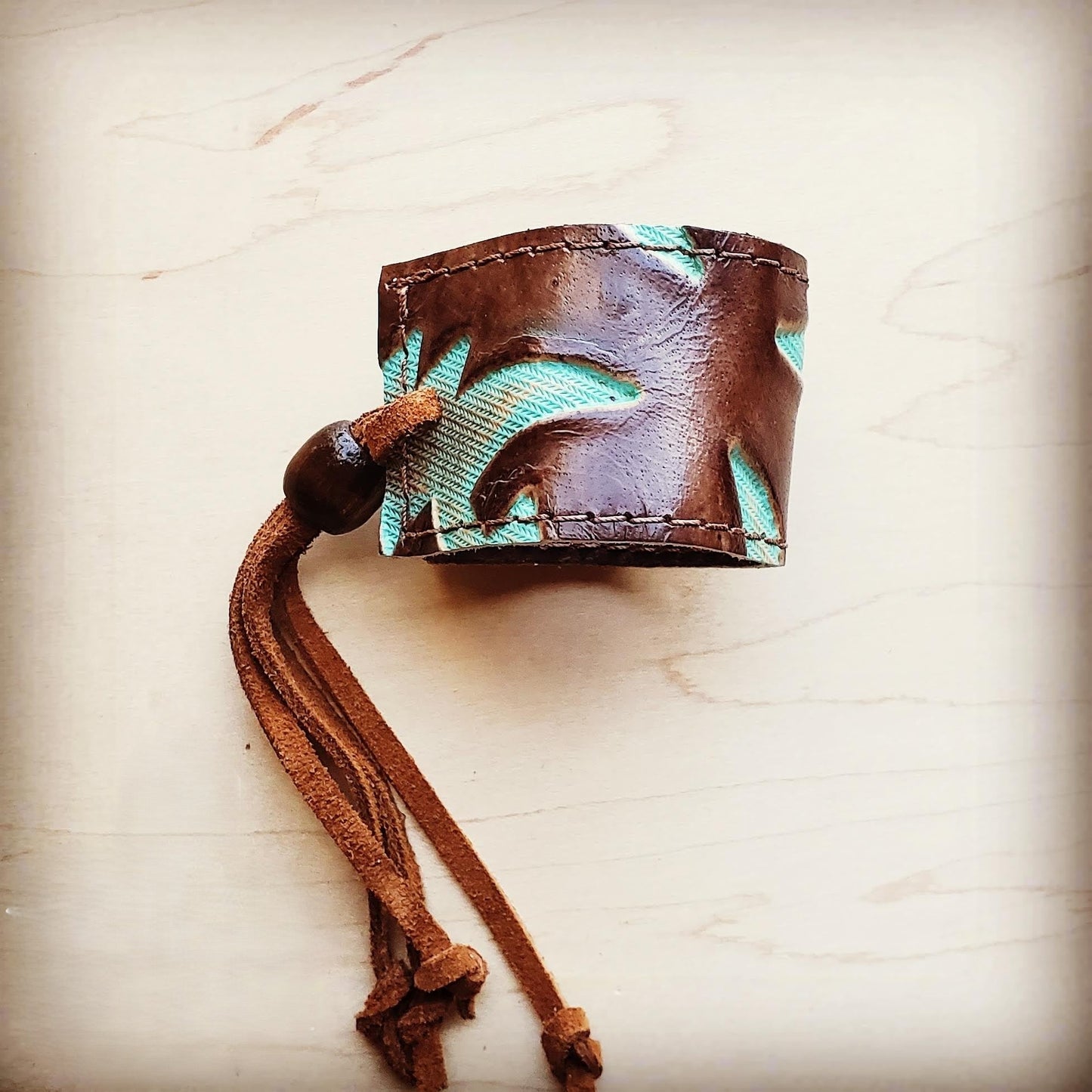 **Leather Cuff w/ Adjustable Tie in Turquoise Laredo 002c