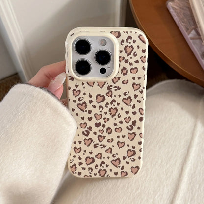 Stylish Retro Leopard Print Love Heart Soft Phone Case For iPhone