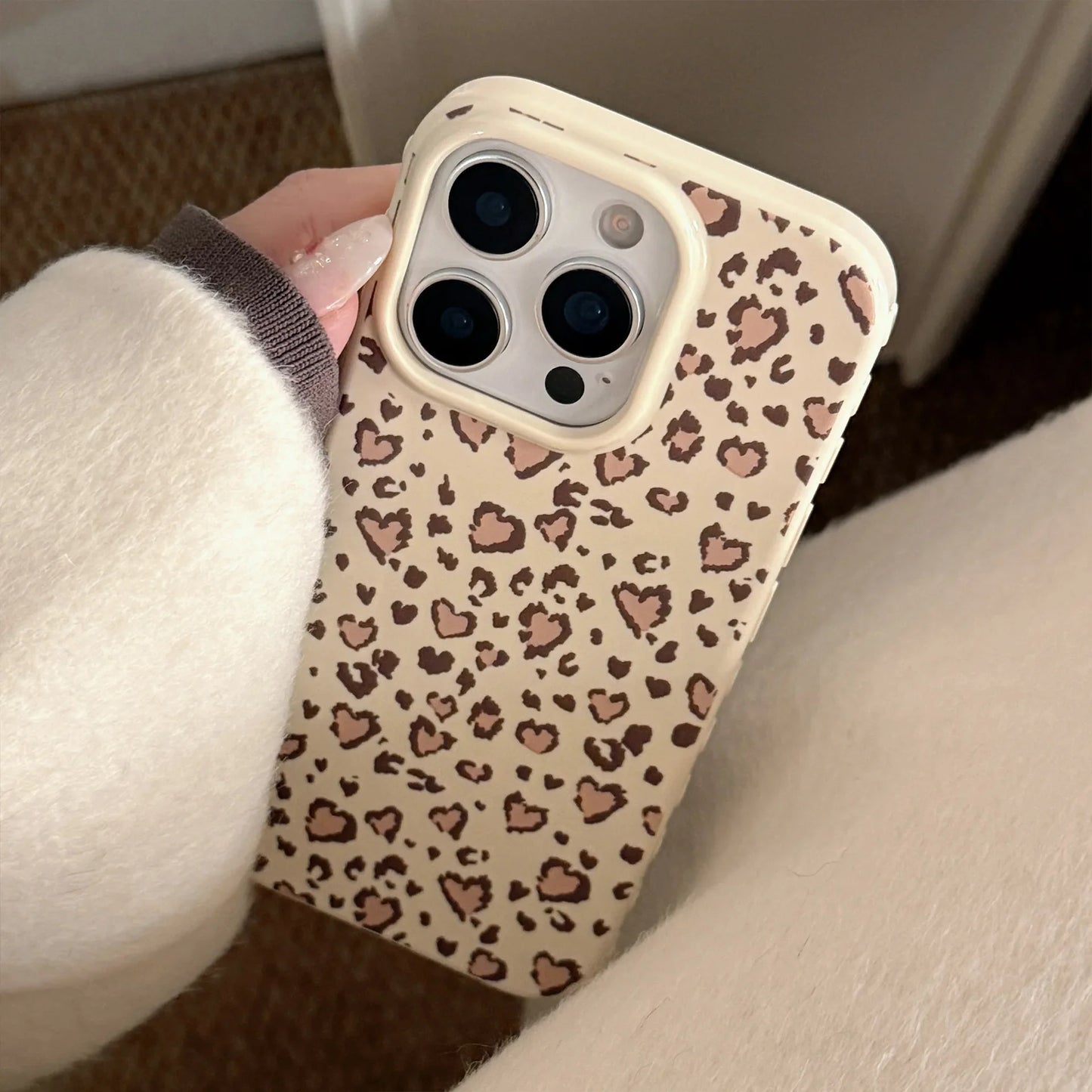 Stylish Retro Leopard Print Love Heart Soft Phone Case For iPhone