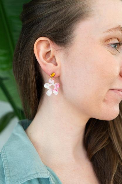 Daisy Earrings - Cherry Blossom