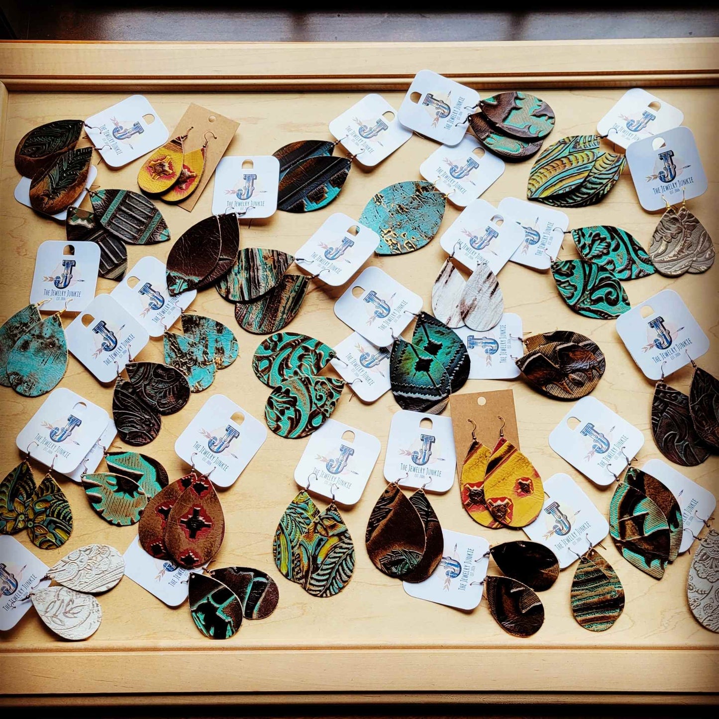 **Leather Earring Starter Pack-Embossed-50 Pairs 208r